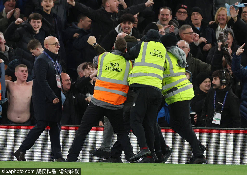 震撼！阿隆索告别皇马 与利物浦达成执教协议 欧冠成关键